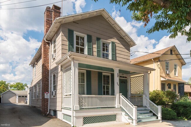 Photo - 2 br, 1 bath Duplex - 364 Nassau St Unit 1