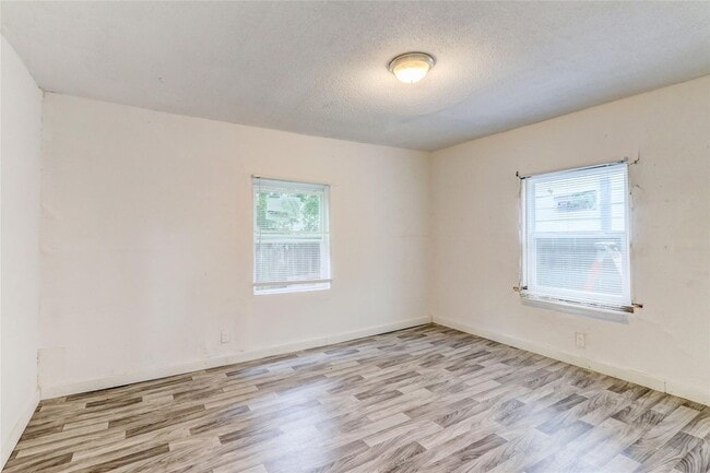 Building Photo - 3510 Lyons Alley Rental