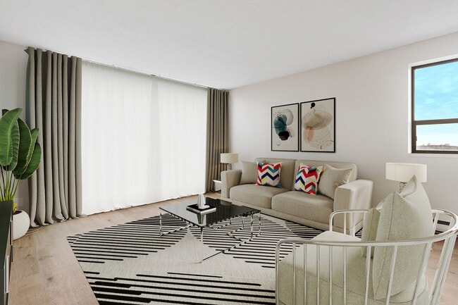 Photo - Portsmouth Place West