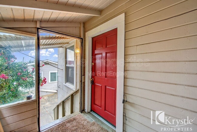 Photo - 320 Evans Ave Unit A