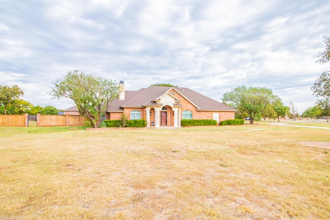 Photo - 5402 158th St