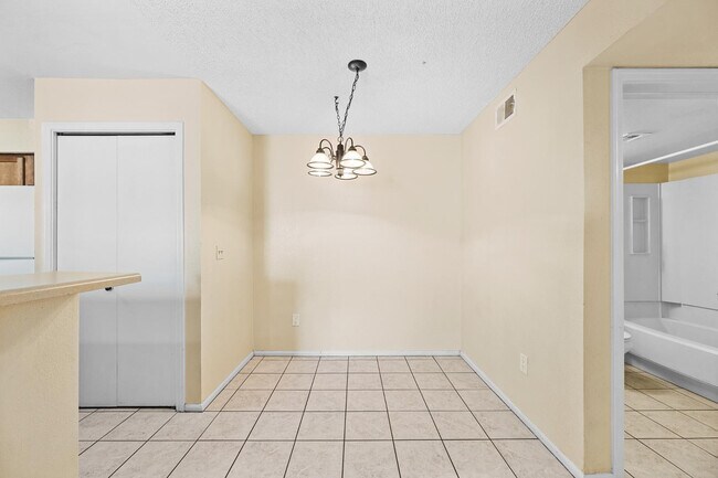 Photo - 533 W Guadalupe Rd Unidad 1047