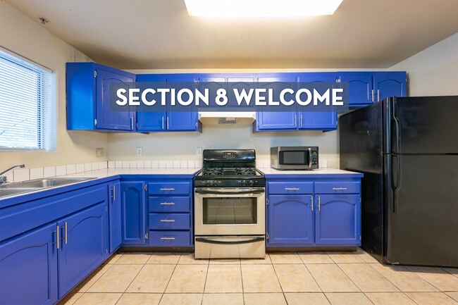 Photo - 5231 Huntington Dr N Condo Unit 4