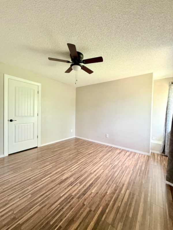 Building Photo - 1601 27th Ave Rental