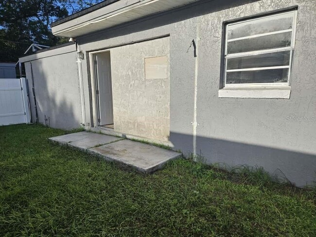 7406 Nolton Wy