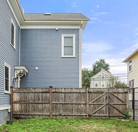 Photo - 206 Winthrop St