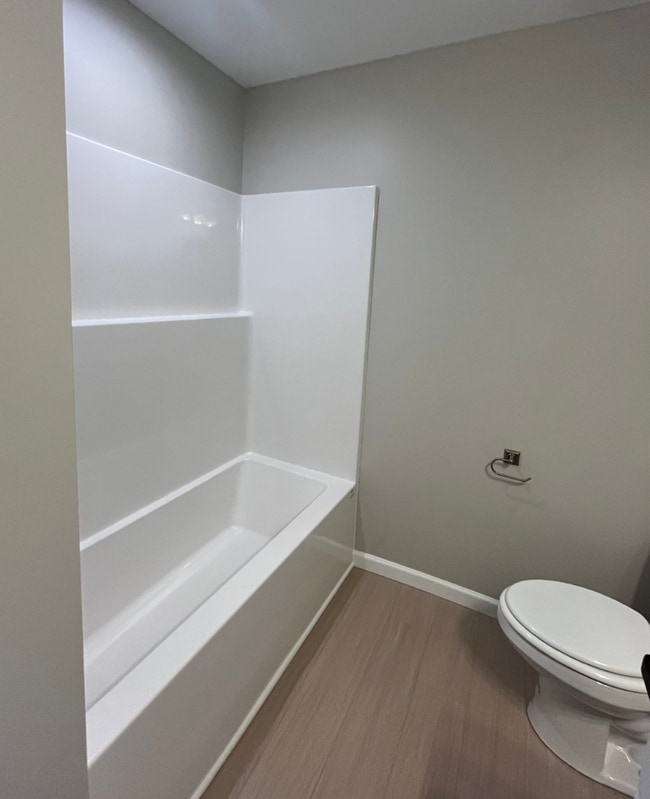 Photo - 3947 Greenpond Rd