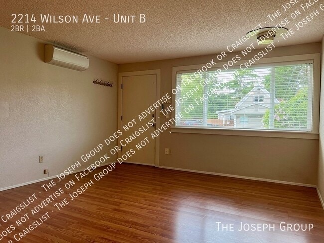 Photo - 2214 Wilson Ave Unit B
