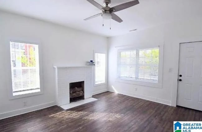117 3rd Ave S