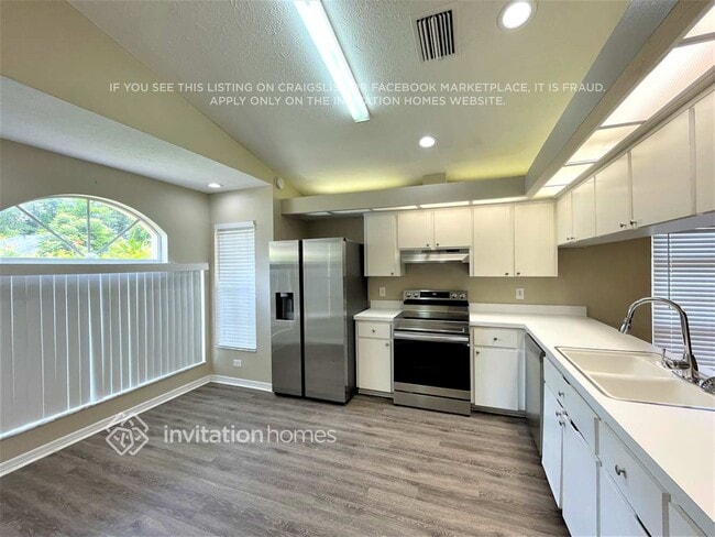 Photo - 11013 Bentwood Ct