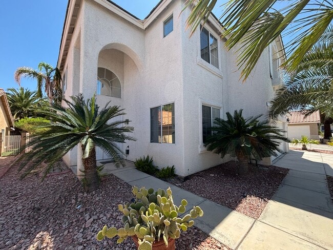 Building Photo - 8207 Vista Colorado St
