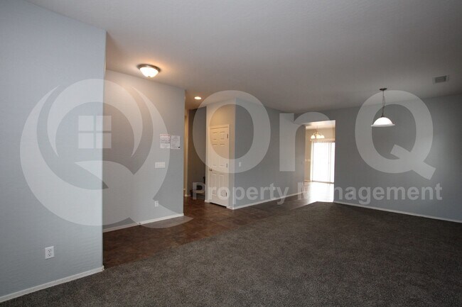 Photo - 359 E Brook St