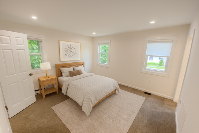 Building Photo - 1 Angela Ln