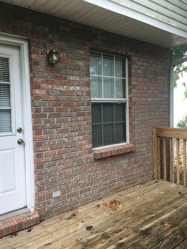 Building Photo - 1730 Baltimore Dr Rental
