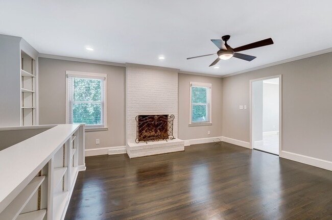 Photo - Fully Remodeled Ranch Style Home In South Park! (Landscaping Included)