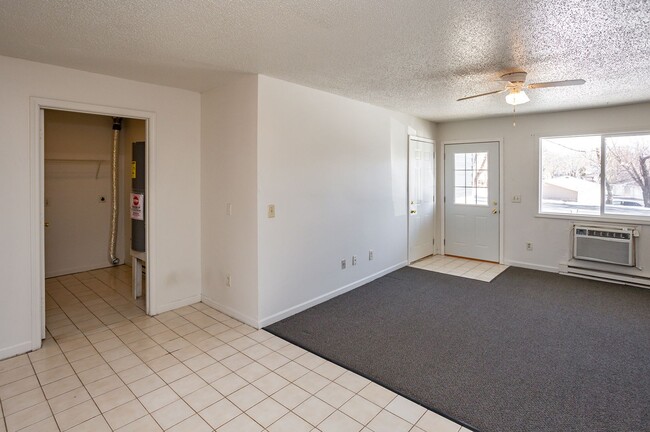 Photo - 2 Bedroom, Single-story Townhomes for rent... Unit 1684 S. 15th Ave W