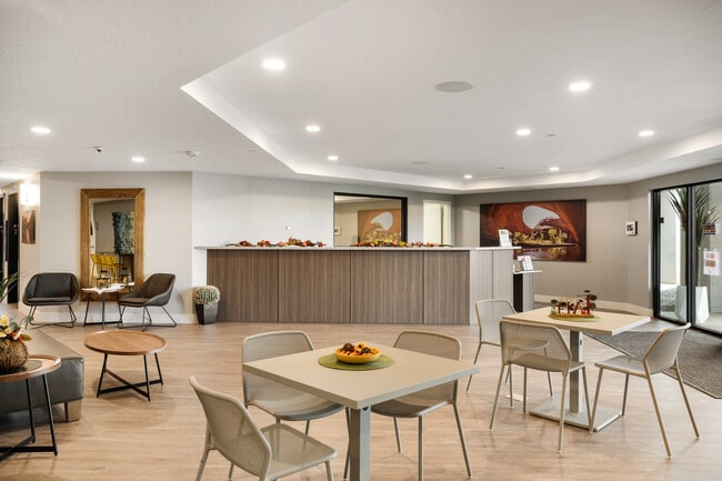 1 Month Free on Select 2 Beds! - Trailhead Apartments