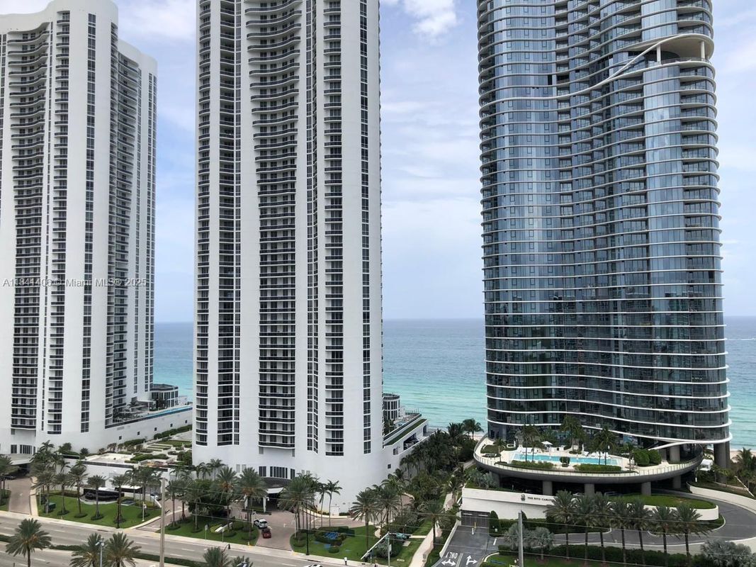 Photo - 100 Bayview Dr