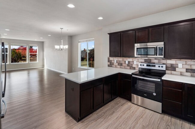 Rainier View Court Townhomes