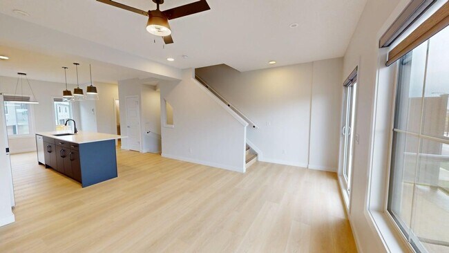 Photo - New executive townhouse complex in Glenrid... Unit 8