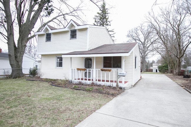 Building Photo - 6910 Brint Rd