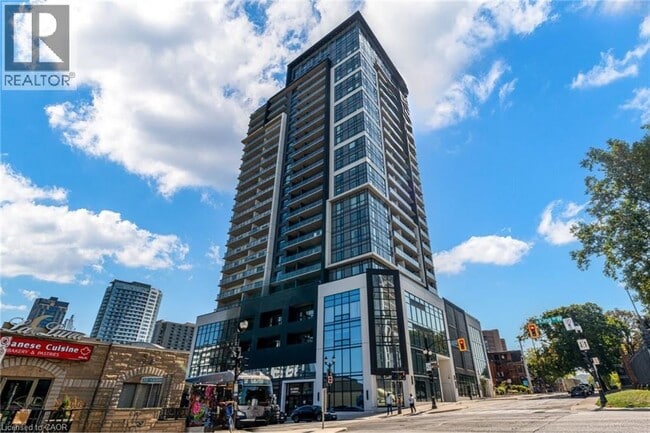 Photo - 15 Queen St S Unit 1506
