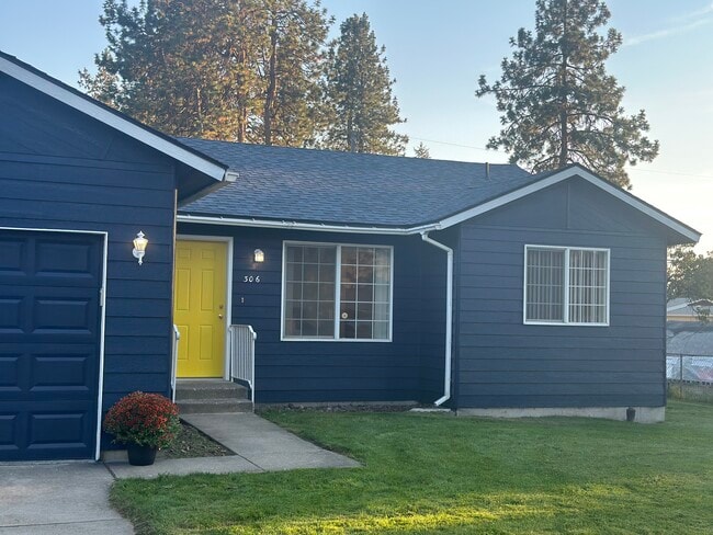 Photo - 306 E 12th Ave