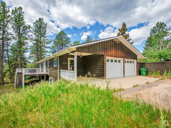 Building Photo - 34586 Circle Dr Rental