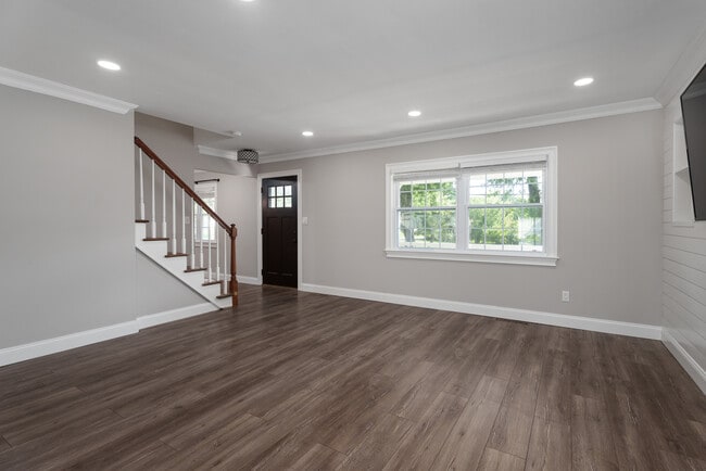 Photo - 65 Hastings Rd