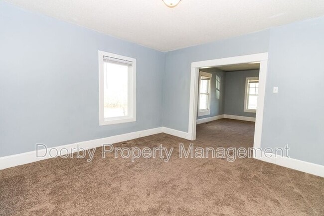 Photo - 3813 Central Ave