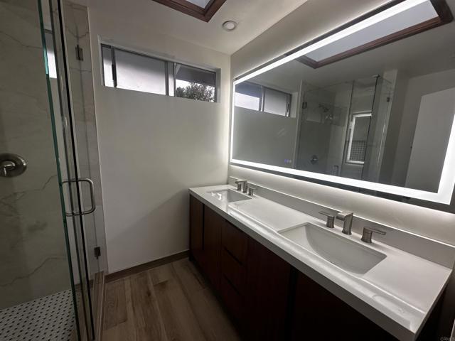 Building Photo - 13625 Mango Dr