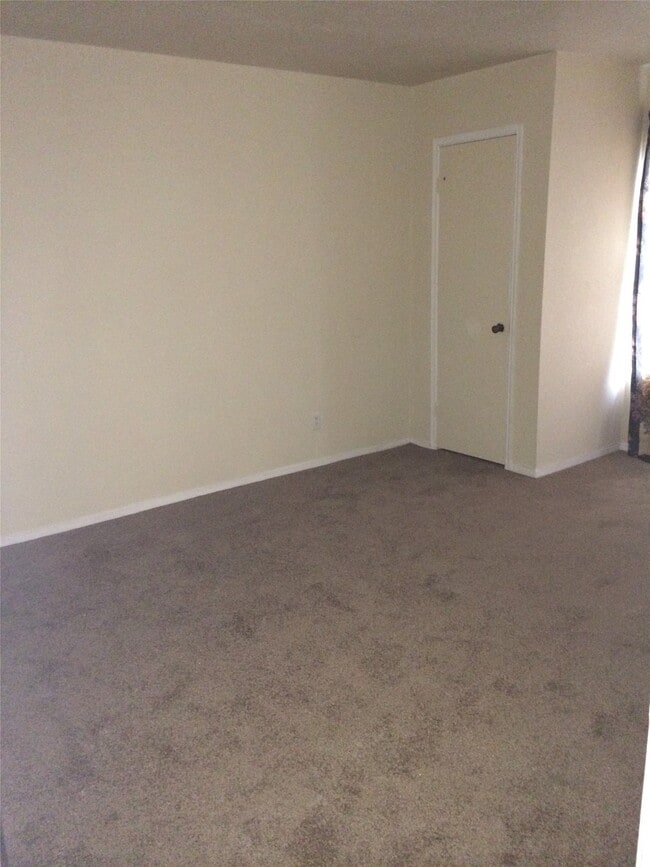 Photo - 11830 Mosscrest Dr