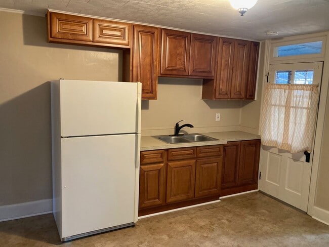 Photo - Two Story half-duplex in Waynesboro - $950/mo