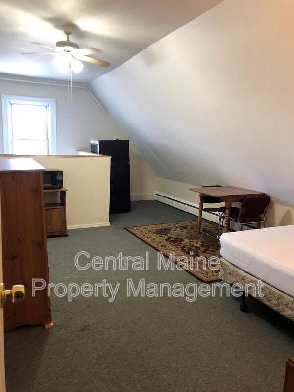 Building Photo - 256 Main St Unit #8