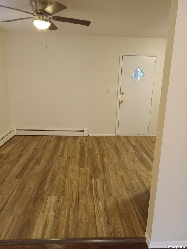 Photo - 152 McKay Rd