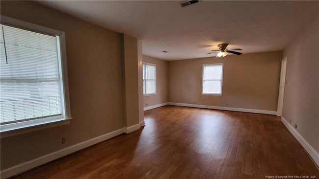 Photo - 414 W 3rd St