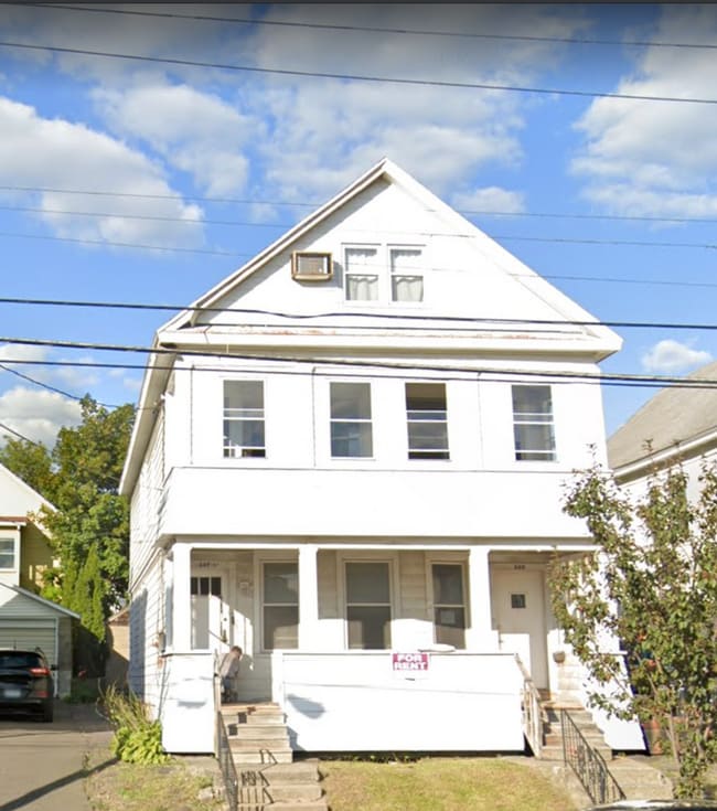 Photo - 669 Washington Ave Unidad 2