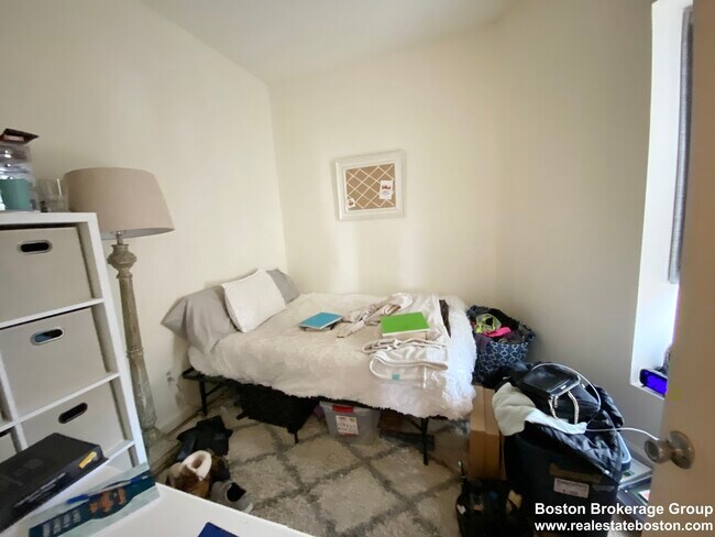 Photo - 96 Hammond St Unit 3