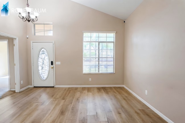 Building Photo - Beautifully charming 4-beds, 3-baths two-story home in the desirable Estrella Park community!