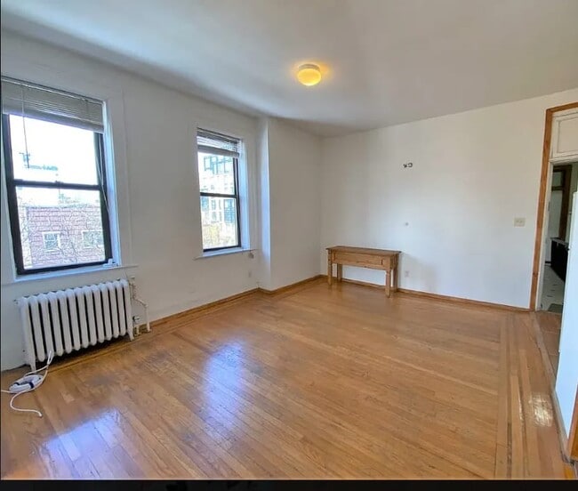 Photo - 790 Metropolitan Ave Unidad 3R