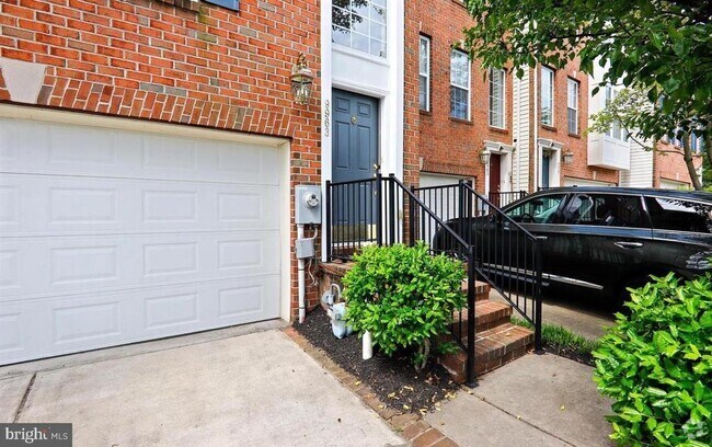 Building Photo - 9963 Fragrant Lilies Way Rental