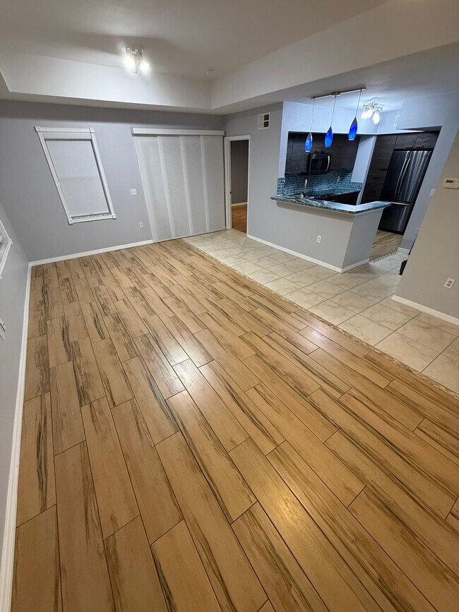 Photo - 2950 Viscaya Pl Unit 205