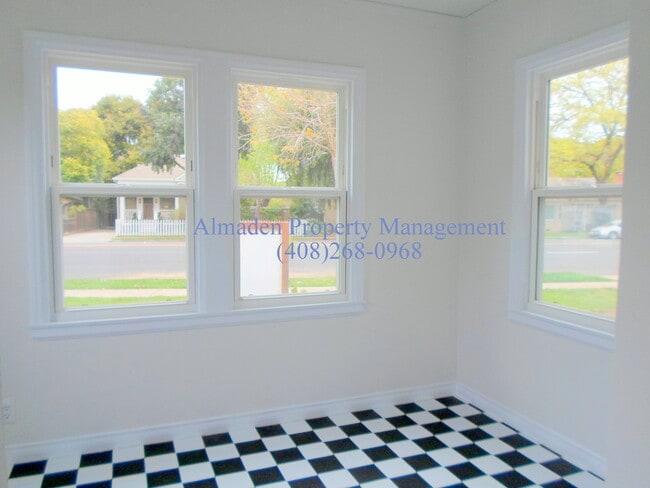 Photo - Charming Home in the Heart of Willow Glen! Hardwood Floors!!