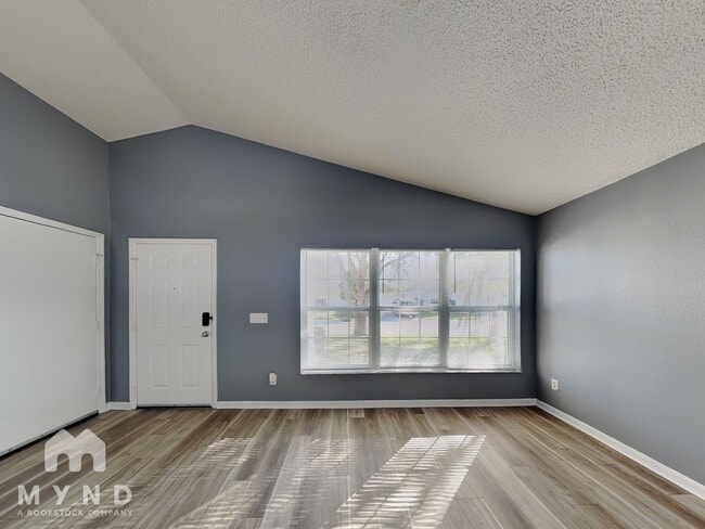 Photo - 5443 Cedar Ln