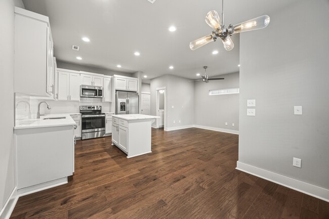 Photo - 2063 S Florida Way