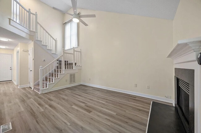 Room in Townhome on Oakland Hills Way