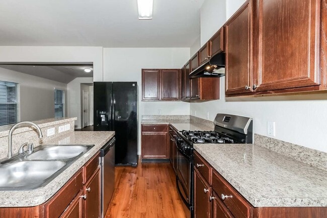 Photo - 18731 Dennington Dr