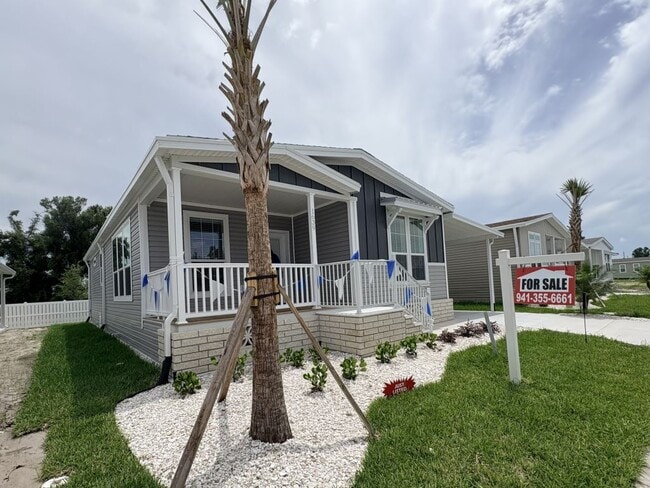 Photo - 1639 Voyager Dr
