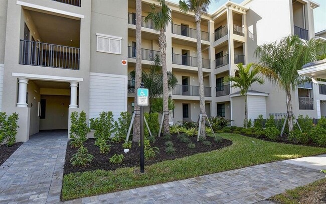 Photo - 17626 Gawthrop Dr Unit 206