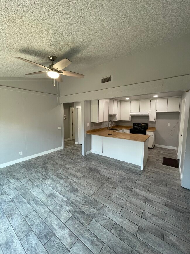 Photo - 9647 Old Placerville Rd